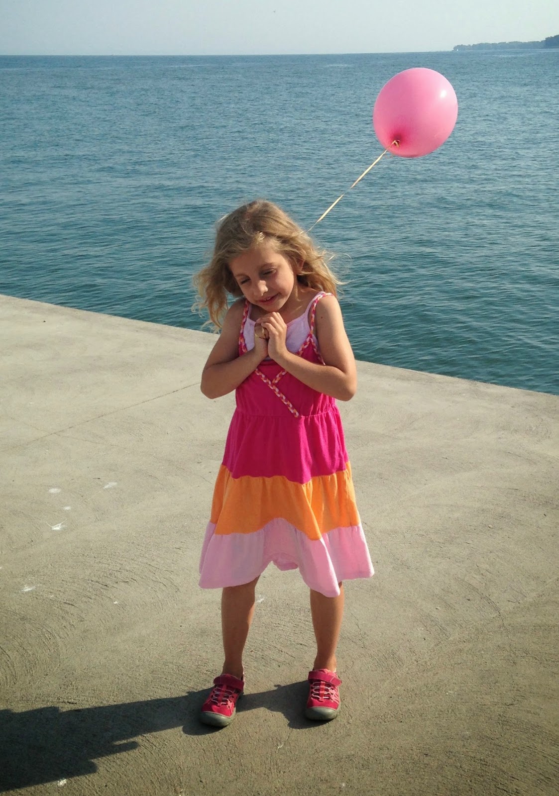 girl-with-balloon